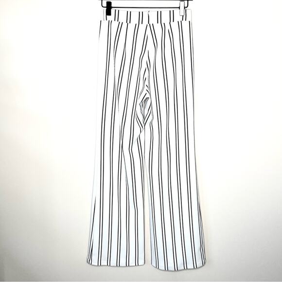 AKIRA white & black stripe wide leg high waisted pants trousers size medium - Picture 3 of 6